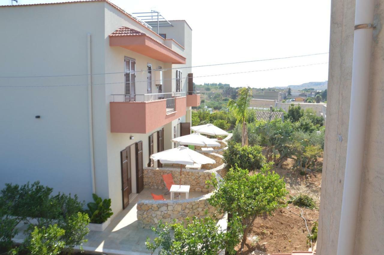 קוסטונאצ'י B&B Aurora מראה חיצוני תמונה
